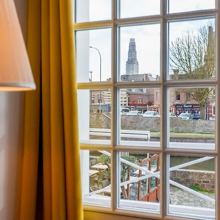 Апартаменты Le Quai Amienois - Nid Douillet Moderne Face A La Cathedrale *